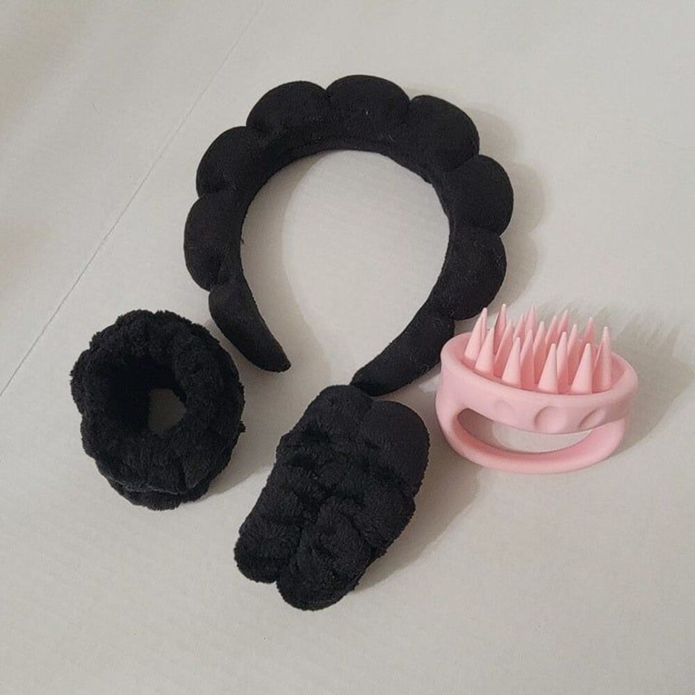 5 Piece Spa Headband & Wristband Set for Washing Face with Scalp Massager
